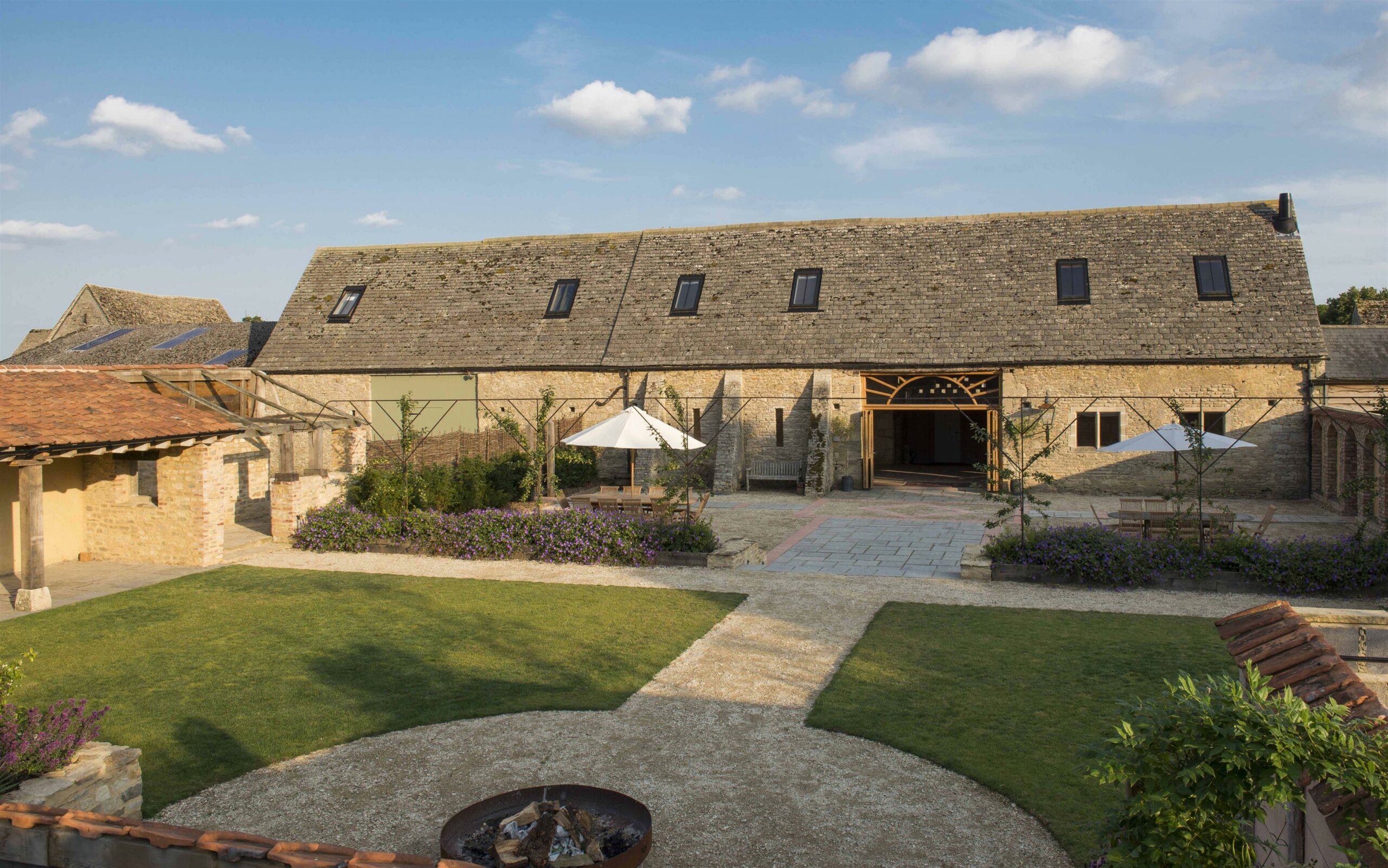 Oxleaze Barn is a classic wedding venue with lots of rustic charm