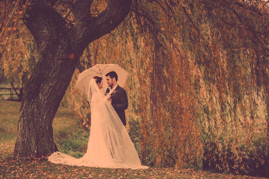 Rustic | Outdoor | Country | Autumn | Orange | Oxfordshire | Mill House Hotel | Peter Smart #Bridebook #RealWedding #WeddingIdeas #MillHouseHotel Bridebook.co.uk 
