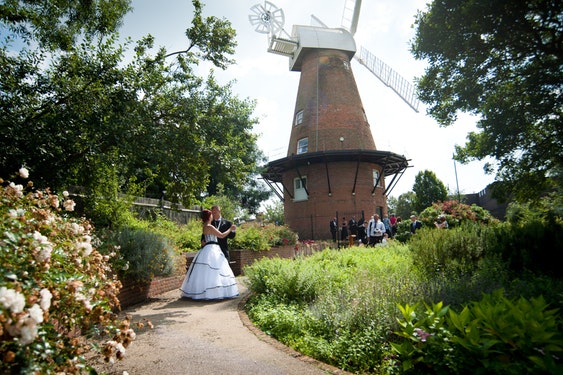 www.bridebook.co.uk Rayleigh Windmill