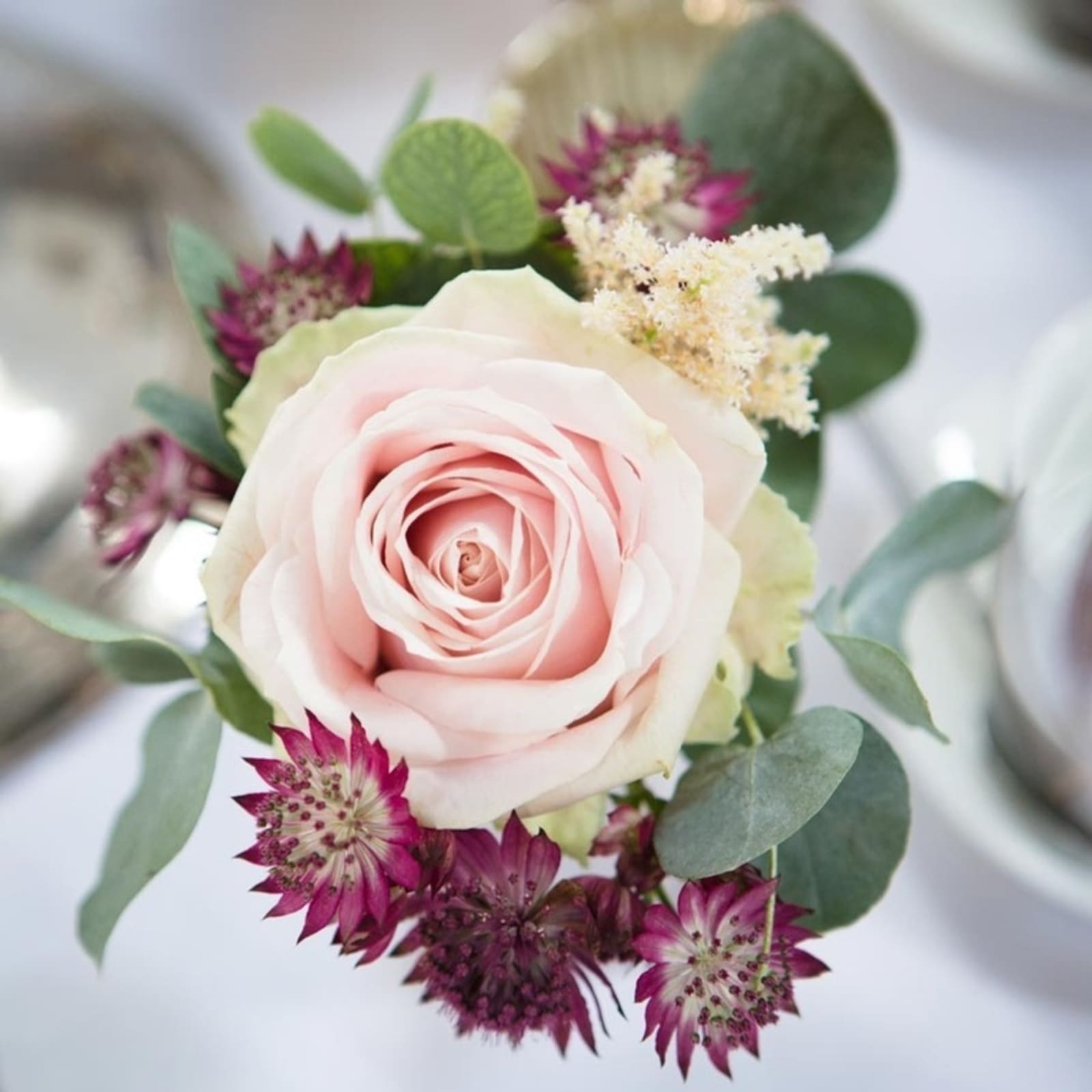 Bridebook.co.uk- bush rose buttonnaire
