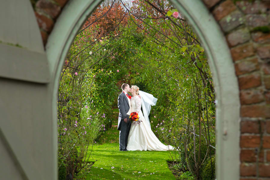 South East | Norfolk | Beccles | Autumn | DIY | Classic | Orange | Brown | Barn | Real Wedding | Si Grand Photography #Bridebook #RealWedding #WeddingIdeas Bridebook.co.uk 