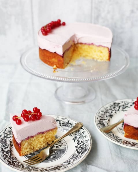 bridebook.co.uk strawberry sponge and cheesecake by rachel khoo