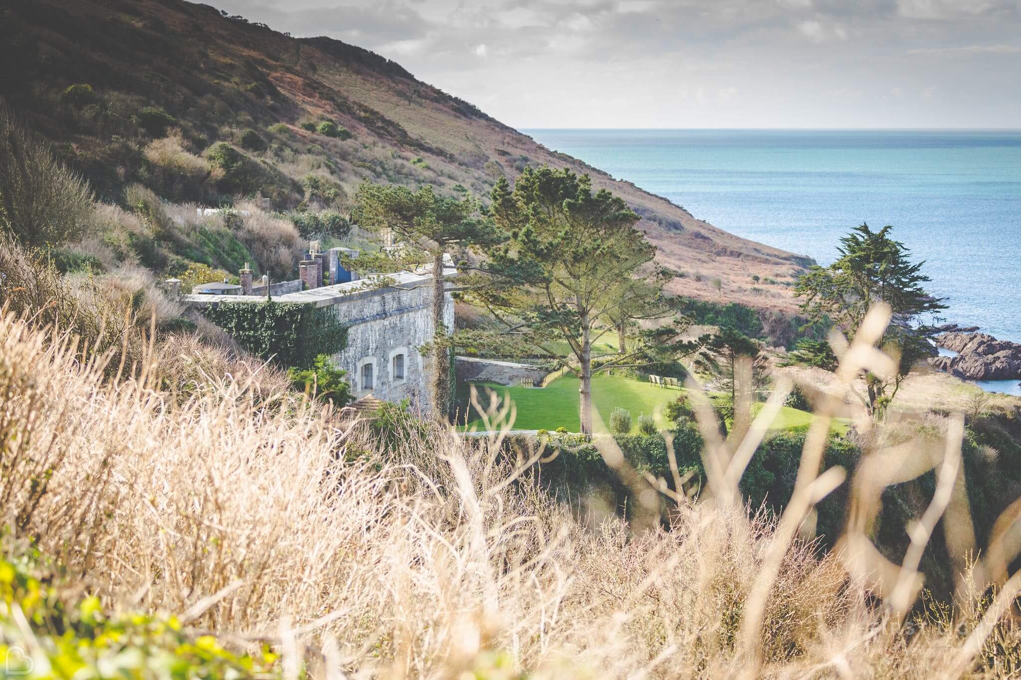 polhawn fort overlooking the sea - a castle wedding venue in the UK