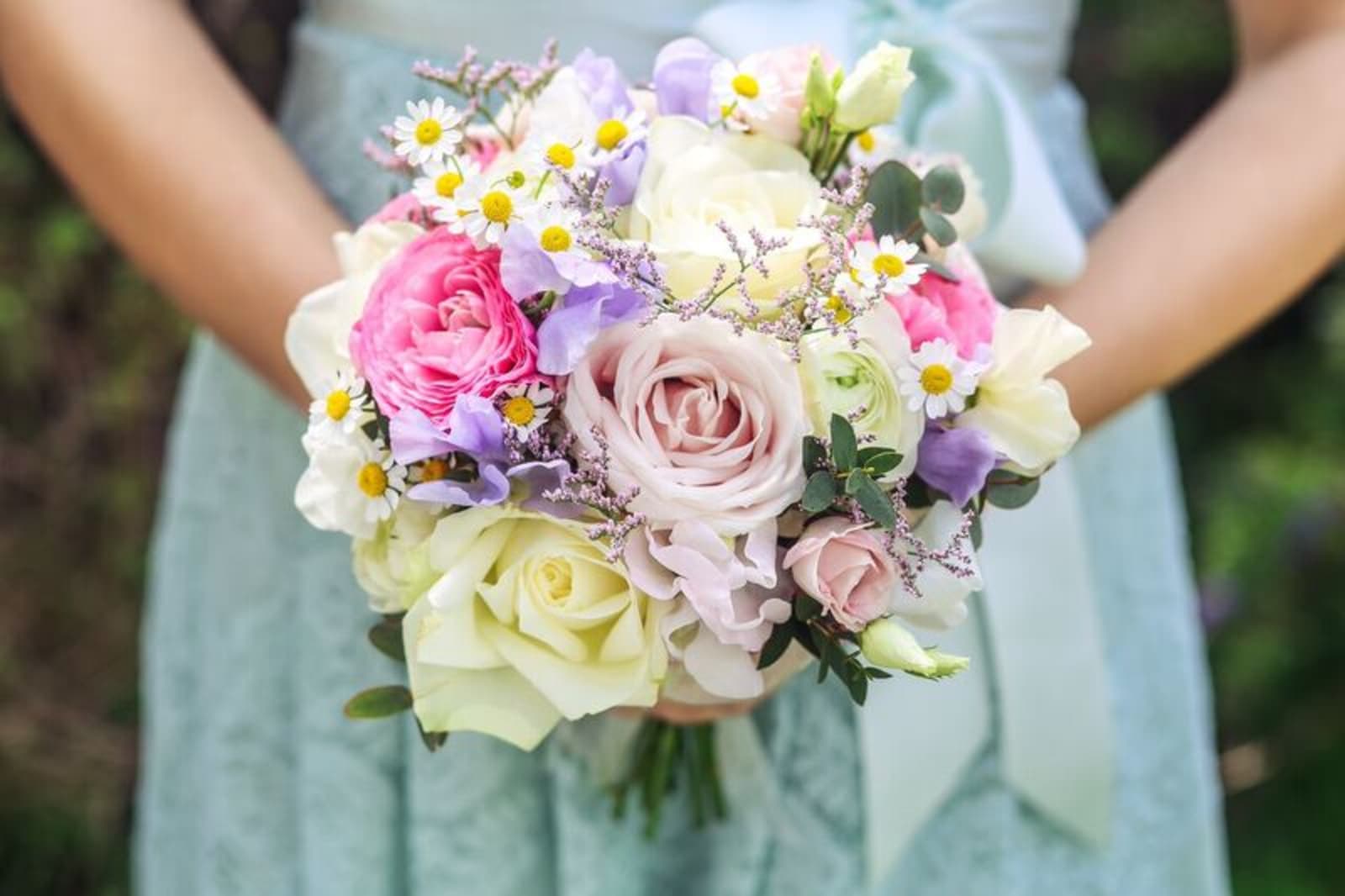 Summer | Country | Outdoor | Green | Pink | Marquee | Real Wedding | Hajley Photography #Bridebook #RealWedding #WeddingIdeas Bridebook.co.uk 