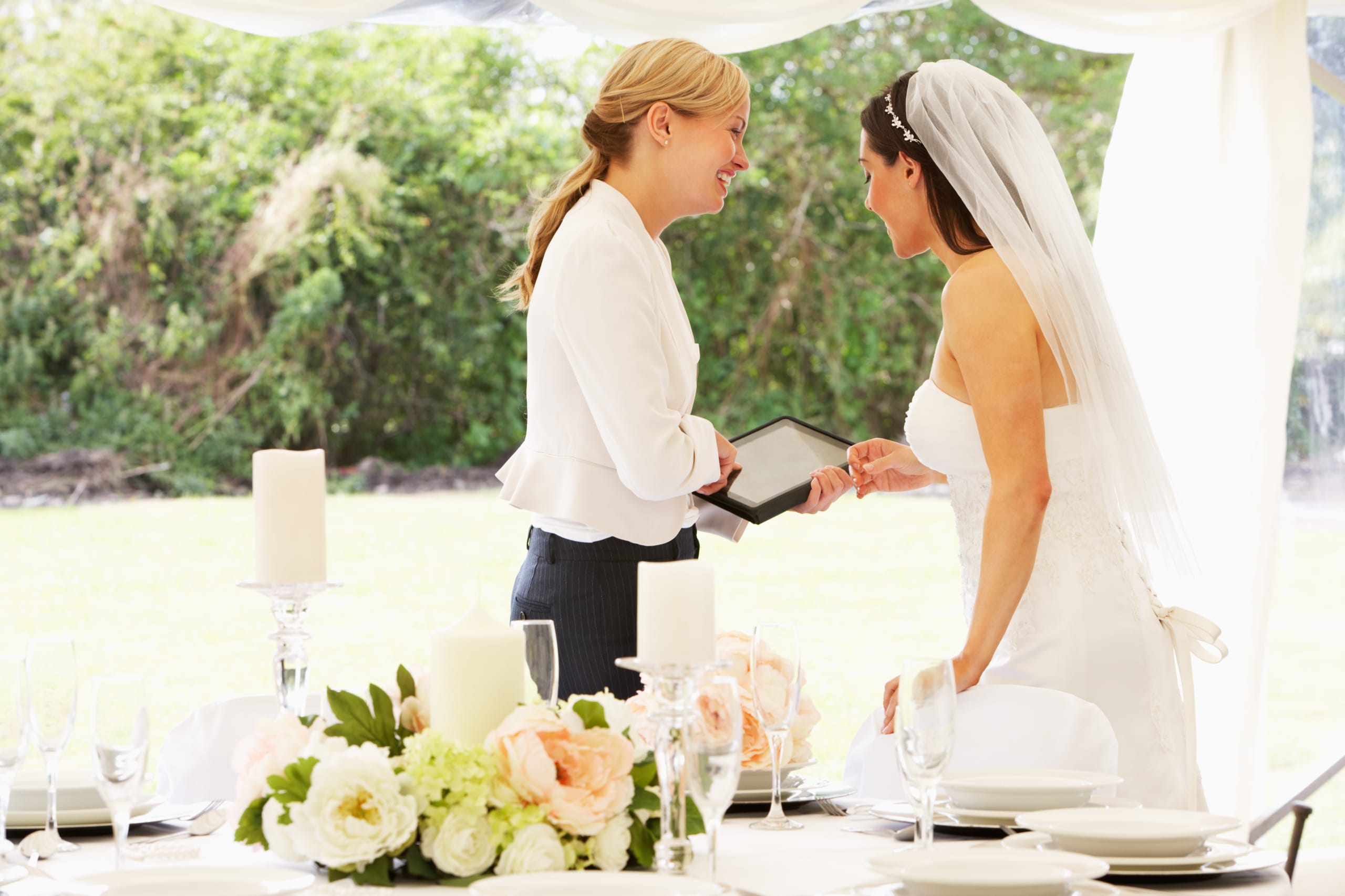 Bridebook Business: Confidence In Marketing Your Wedding Business.