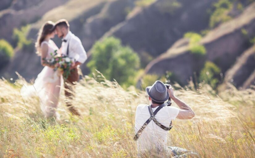 3 Ways Wedding Venues and Photographers can Market together